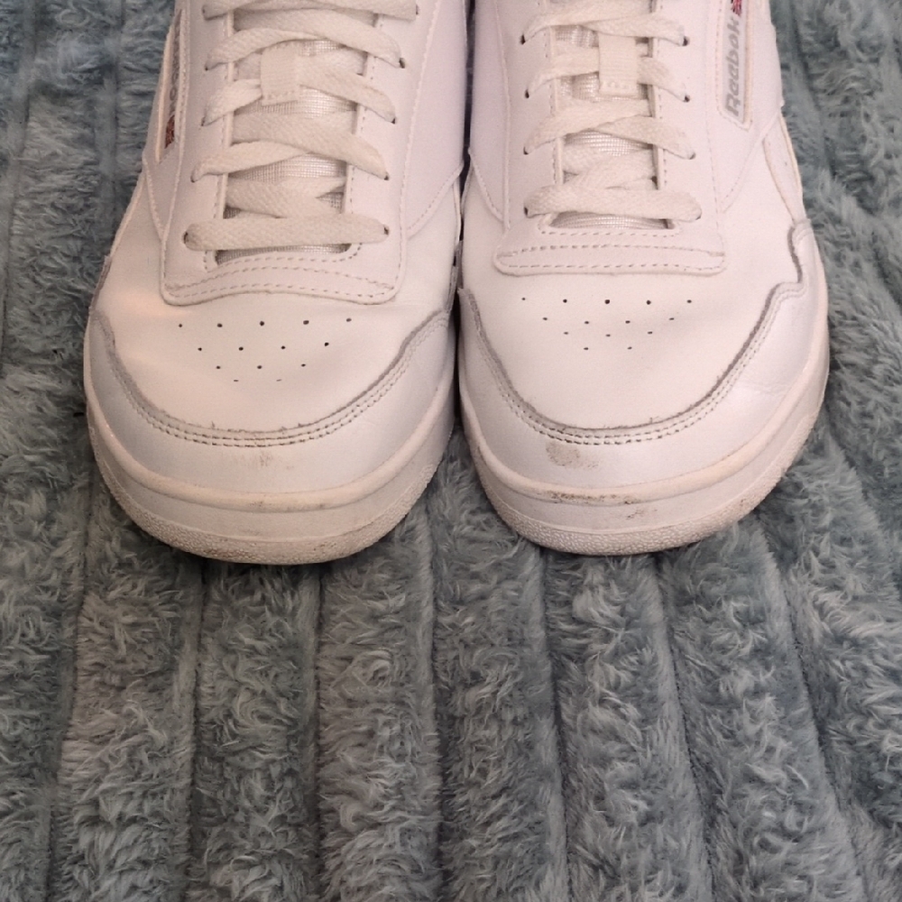 Reebok Men's Classic White Sneakers - Picture 5 of 6